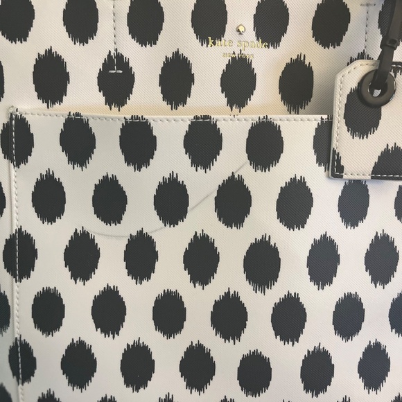 Kate Spade Black and White Ikat Riley Tote - Picture 3 of 14